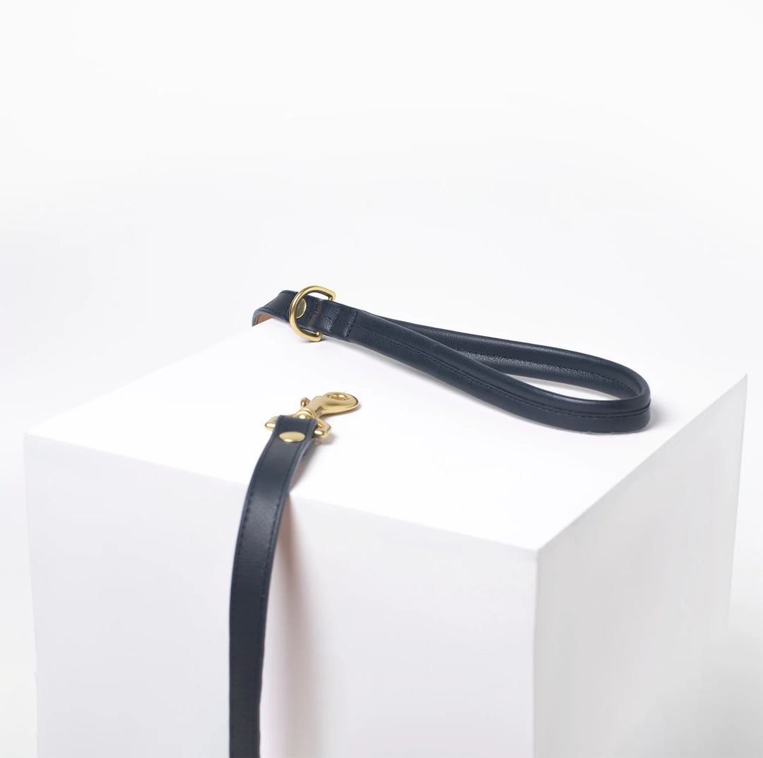 Ramona for You Midnight Navy Leather Leash