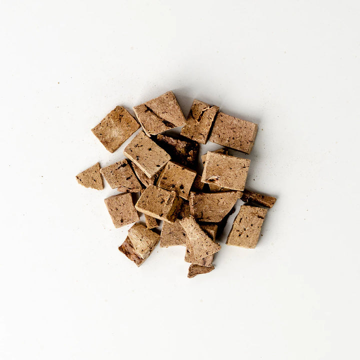 Green Juju Freeze Dried Bison Liver Trainers Single-Ingredient Treats for Dogs and Cats 3oz