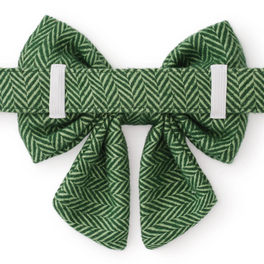 Green Herringbone Flannel Holiday Lady Dog Bow