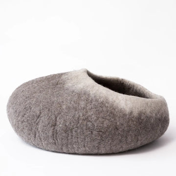 Grey & White Ombre Wool Pet Cave