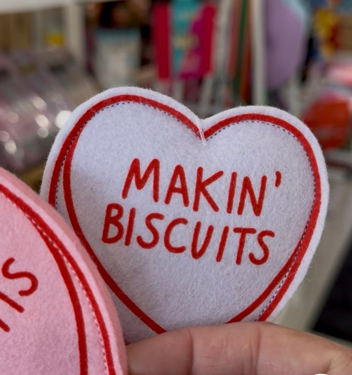 Catnip 'Makin' Biscuits' Valentine Felt Candy Heart Cat Toy Purple