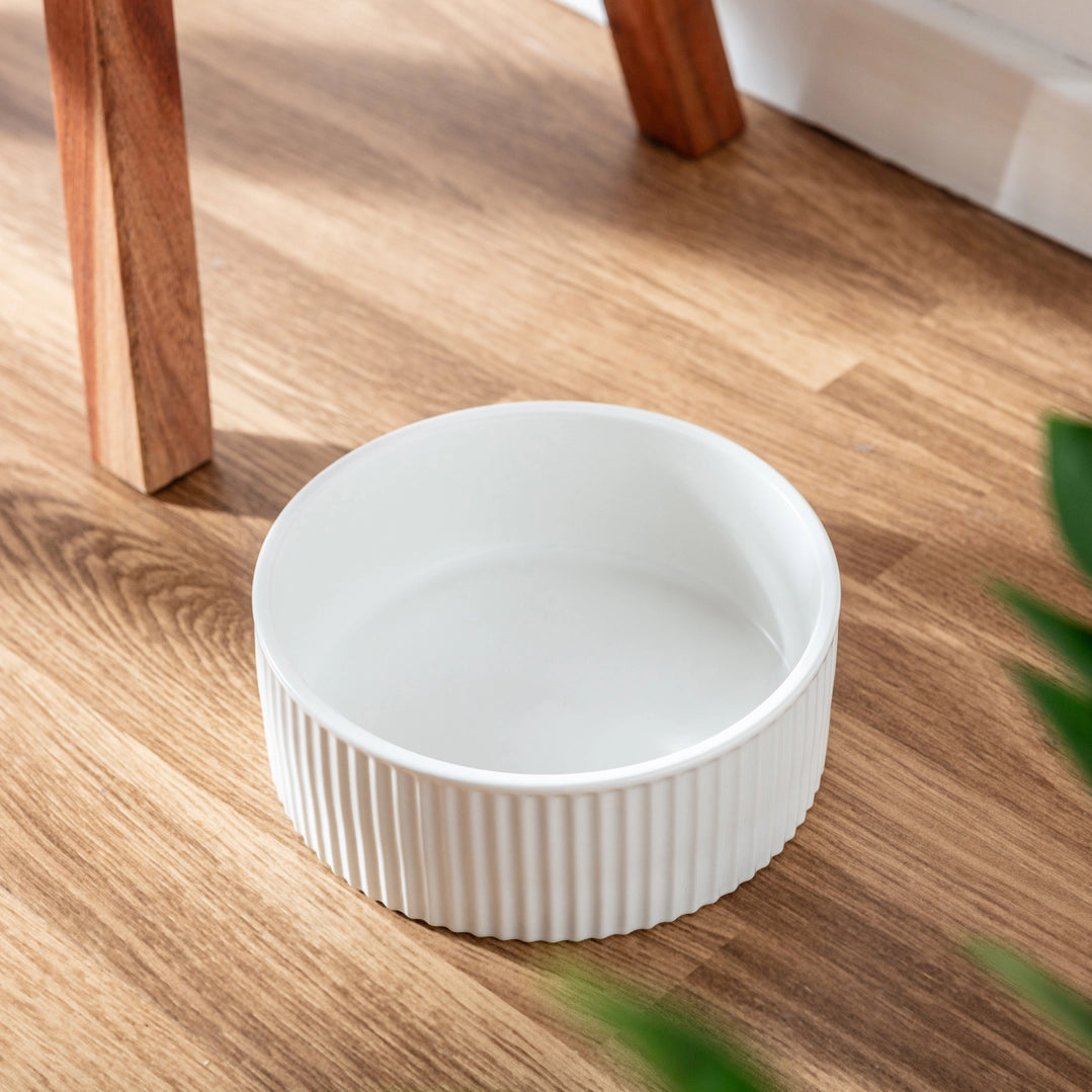 Park Life Designs White Jardin Ribbed Pet Bowl with Matte Exterior - Large