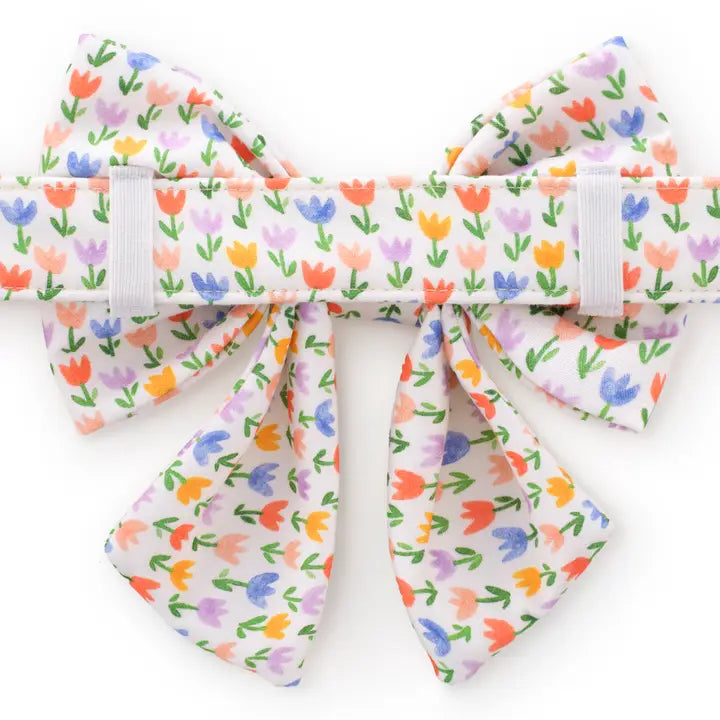 The Foggy Dog Tulip Garden Lady Bow Attachment for Collar