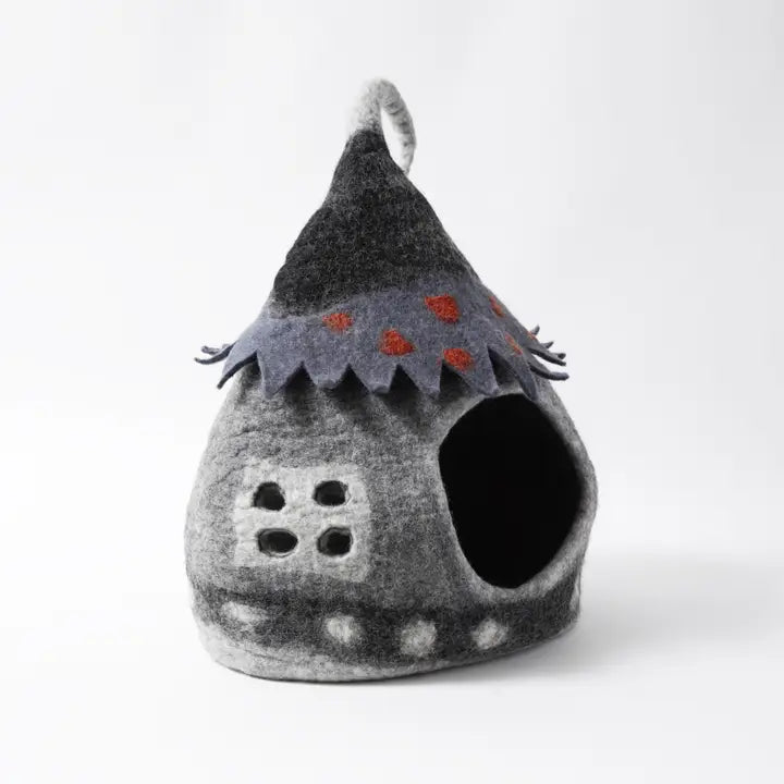 Fairy House Wool Pet Cave - Grey