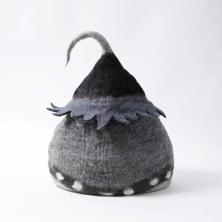 Fairy House Wool Pet Cave - Grey