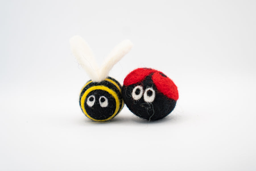 Gina Ladybug Eco Wool Cat Toy
